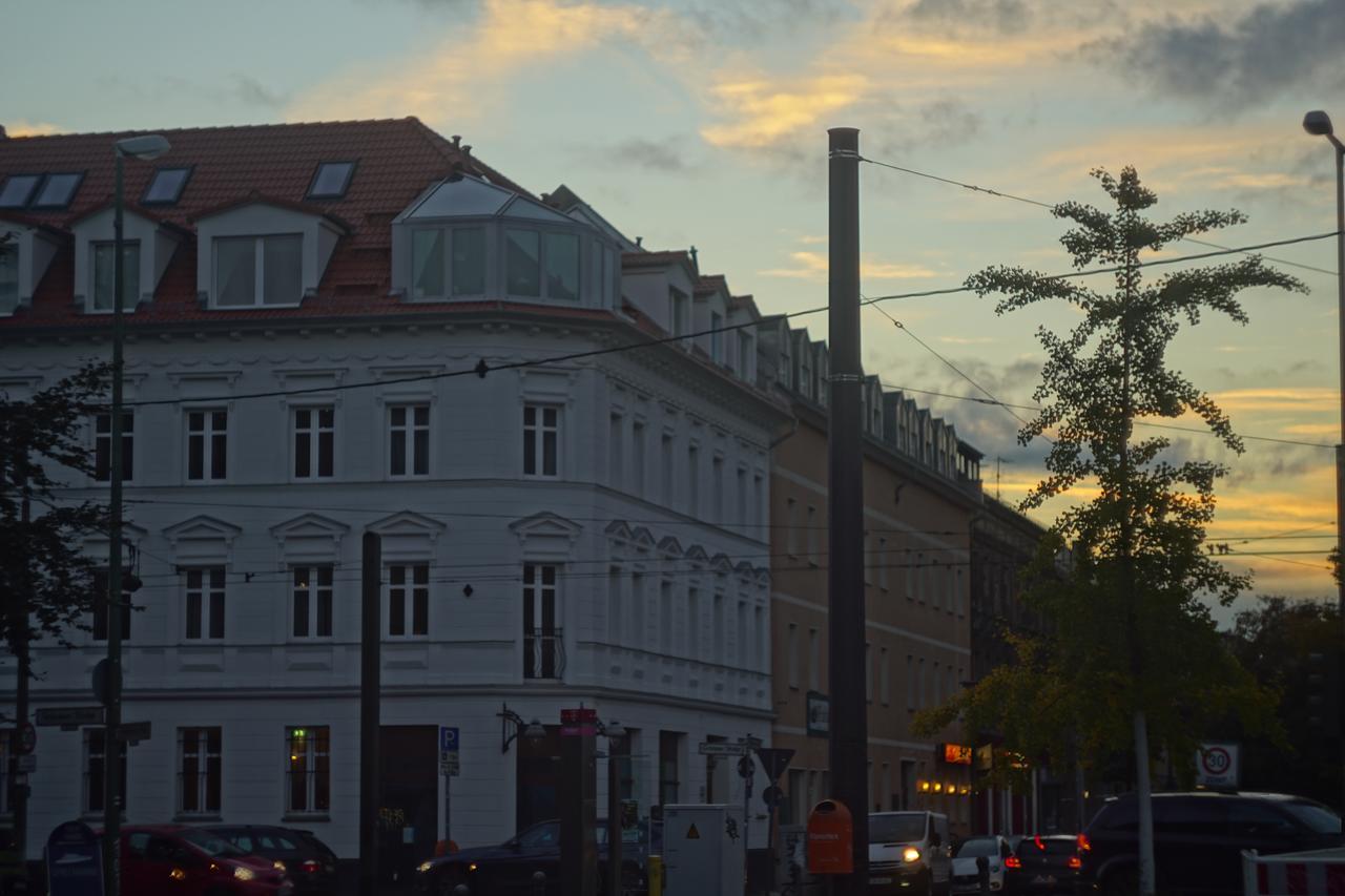 Hotel Bett Und Buch Berlino